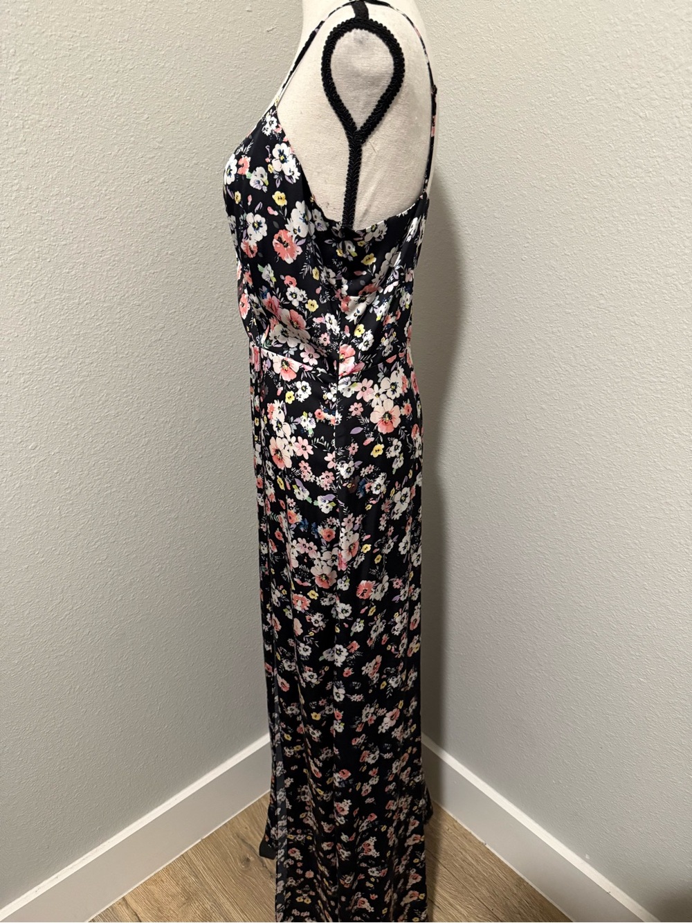 Intermix Silk Floral Dress, Size 8 - Picture 4 of 8